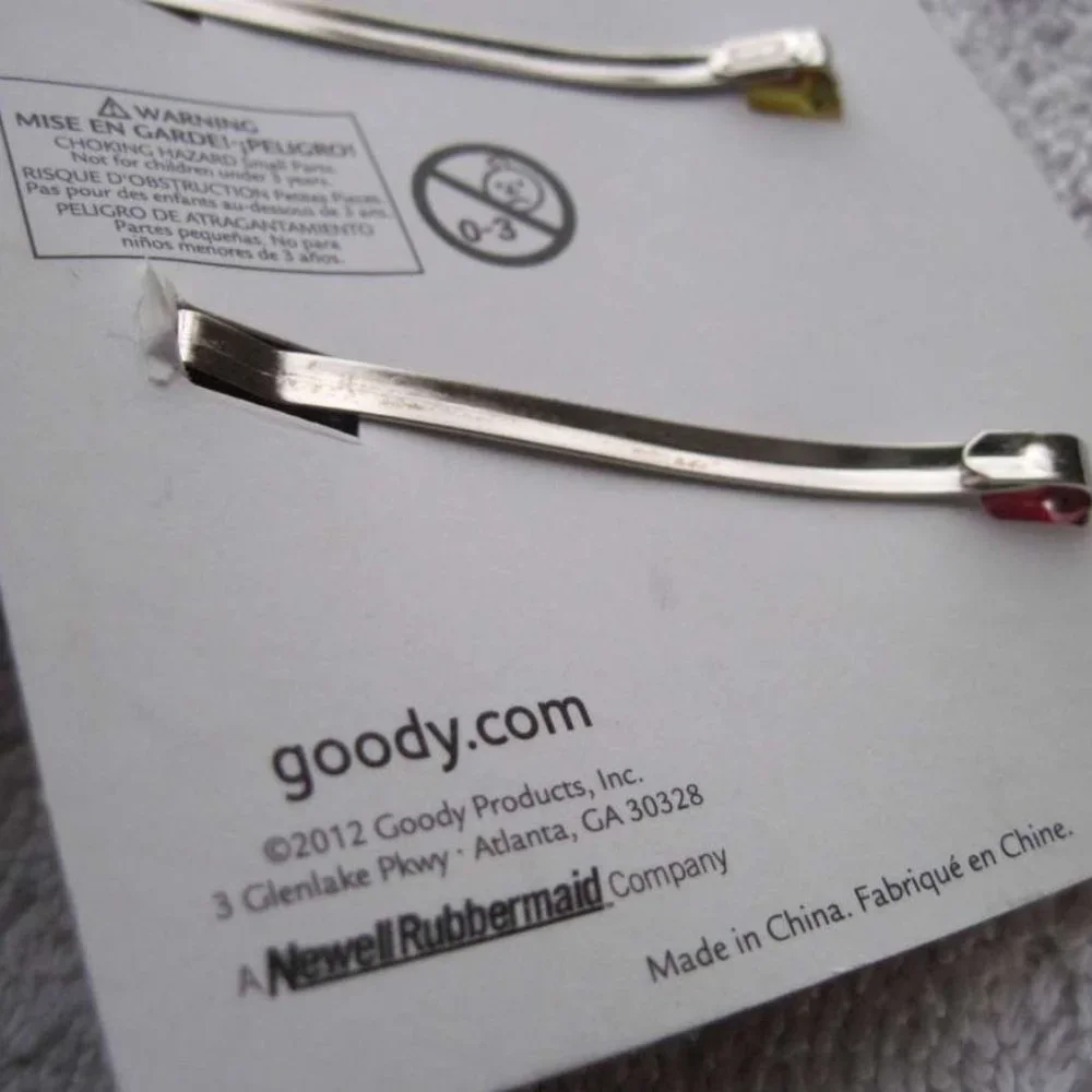 4 Goody Girls Plastic Bow Metal Stay Tight Put 2